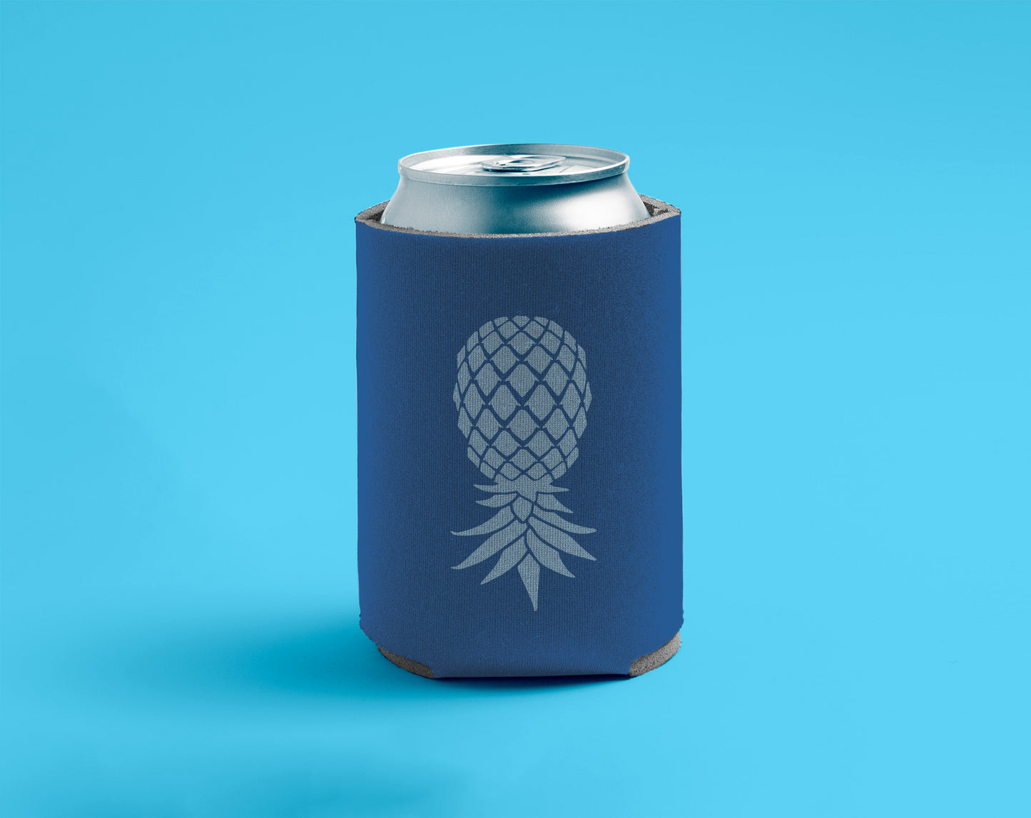 Royal Blue Upside Down Pineapple Can Cooler